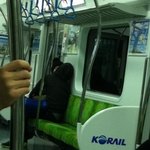 ★지하철에서 키스한 커플에게 복수!!! 사진 소심하게有★