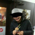돈없는 고등학생들의 생일<b>파티</b>..