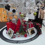 가로수길에 가니, 니콘 벌써 크리스마스 분위기 내고 있더군요.....