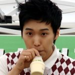 <b>성격</b>이 순하게 생긴 외모의 남자 아이돌 멤버