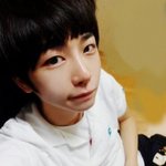 (사진有)★★★★★얼짱송찬호가내친구동생의친구랑사겼다니...!!!★★★★★
