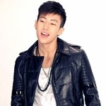 가죽<b>자켓</b>을 완벽하게 소화해내는 연예인들