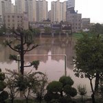 달성고 <b>폭우</b>에 잠긴 운동장ㅋㅋ