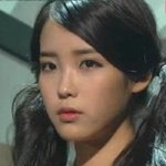 아이유 진짜 이쁘단 <b>말</b> <b>밖</b>엔 안나오더라