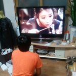 수능끝난 동생의 아이유를 대하는 <b>자세</b>