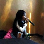 같은중나와서 고등학교<b>때</b>흩어졌다가 다시뭉쳐진 <b>열</b>아홉친구들을 소개합니다...