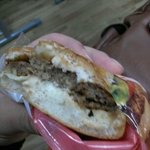 ★★★편의점햄버거에서 이<b>물질</b>나왔어요有★★★