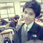 얘 <b>흔남</b>>훈남 이거 누구임