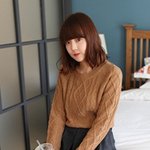 <b>이런색</b> 니트이상해?