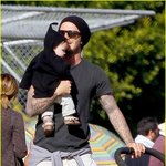 <b>베컴</b>네 집안은 지금 하퍼 앓이 중ㅋㅋㅋㅋㅋㅋㅋㅋㅋㅋㅋㅋ