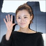 <b>올백</b>머리 이영은, 쳐다보기 무서울 정도