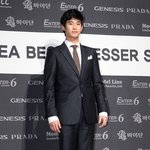 차세대 스타 김수현, 얼굴이 <b>소멸</b>직전이네