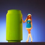 <b>명품라인</b>의 파란 산타가 된 지나