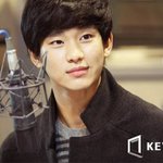 훈남훈남 거리다니! 진짜 훈남은 김수현인데! 클럽의 김수현 봤어요...