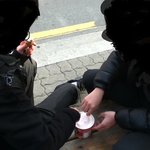 버스정류장앞에서 아이스크림먹기(고딩) 1탄 (2탄의 여러분의 하기나름...