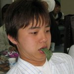 <b>표정</b>만 봐도 웃긴 남자 아이돌 사진