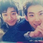 크리스마스 선물로 권이 핸드폰을 받고싶다