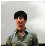 <b>셔츠</b>핏이 예술인 신하균, 이렇게 섹시해도 되는거야?