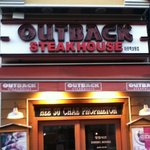 <b>이브날</b> 혼자 저녁에 스테이크 먹기