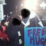 ★★명동 프리허그 24.25 <b>밀리</b>오레앞에서 한사람인데..사진..★★