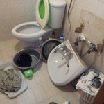 사진有))) <b>세면대</b>가 부서졌어요 어떡하죠ㅠㅠ