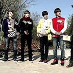 인피니트 성규가 신은 라코스테 신발
