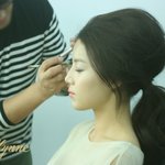 성형했나?싶을정도로 아름다워진 이연희 다음의 <b>롤린</b>느 모델 한지혜