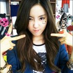 <b>더벅머리</b>로 변신한 효민, 생머리가 훨씬 나아