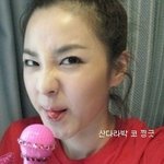<b>한결</b>같은 제스쳐 &amp; 표정들의 연예인들