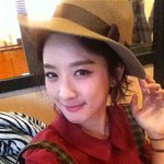 <b>산뜻</b>한 이청아양의 셀카