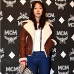 따뜻해 보이는 <b>무스탕</b> 패션의 연예인들