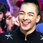 남자 아이돌, 눈 <b>웃음</b> 최강자 멤버는?