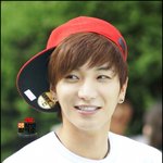 올해 30살되는 슈퍼주니어 <b>이특</b> 동안외모...