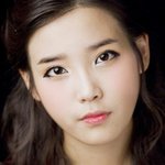 ★★★ 아이유 성형 안한거같은데 ★★★