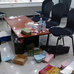 얼마전 개난장판인 인피니트 <b>대기실</b>;;;;;;;; 有