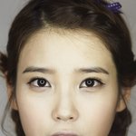 아이유를 그렇게 깔 마음은없지만