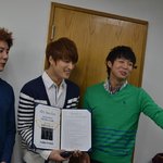 베스트아이콘 선정 <b>jyj</b>! 올해엔 방송 좀!