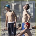 드디어 바지 올려 입은 저스틴 <b>비버</b>ㅋㅋㅋㅋㅋ