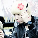 오예 <b>부끄</b>언니왔다