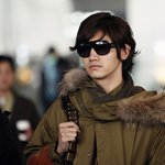 최강창민 공항패션 고메 신발로 완성