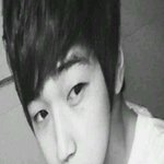 이사람누구야ㅋ쥰내잘생겻다..내스타일<b>이얌</b>