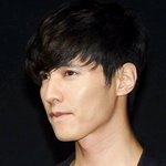 ★★(+눈 정화사진과 혐오사진있음)<b>원빈님</b>과 원수된 불쌍한 군인이야기