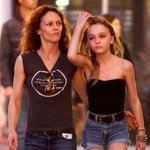 오랜만에 보는 <b>조니</b>뎁의 여인들, 바네사와 딸~