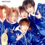 소녀시대보다 잘나갔던 <b>왕년</b>의 아이돌들