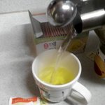 요요사이...메밀차 마심서 물로 배채우는 이 고통을 아실<b>런지</b>...