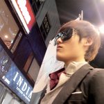 이사람 몇살로 알아맞추면..내가 <b>hug</b>해줌.ㅋㅋ