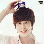 ☆★★★★★<b>주위</b>에서 유노윤호, 송중기 닮았다는 우리 닮았나요?★★★★★★★☆