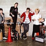 샤이니 새 화보.. 이건 뭐 프로 모델도 아니고..