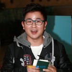 안경 하나 썼을 뿐인데 귀여움 터지는 <b>허각</b>ㅋㅋ