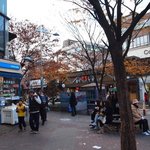 직장인들 스트레스 많이 받죠? 저 홍대거리에서 풀었어요....